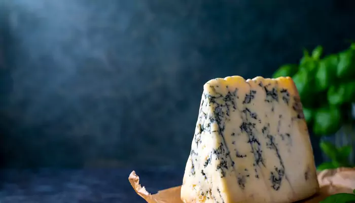 Blue cheese: Healthy benefits and variation