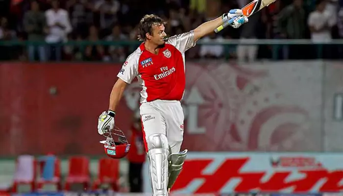 On This Day (May 17): The Day Adam Gilchrist Tore Apart RCB with 106