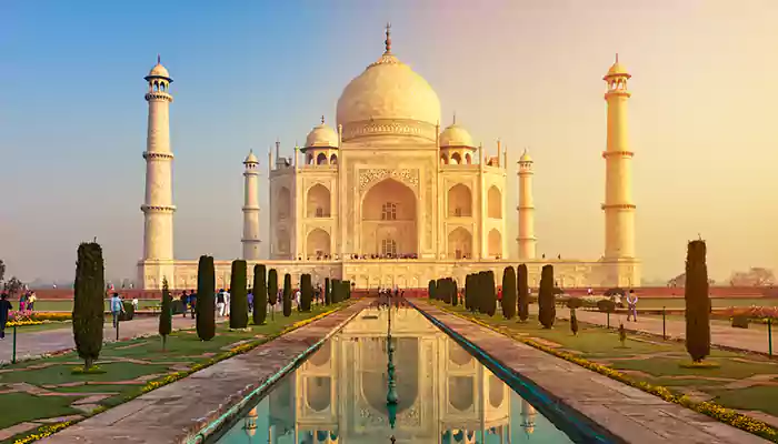 Fascinating Facts about the Taj Mahal